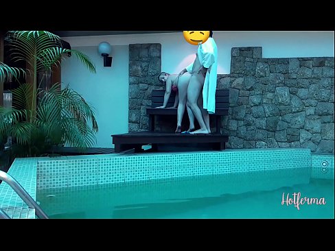 ❤️ Baas noeget faam nei it swimbad, mar koe net wjerstean in hot ❌ Anale porno op fy.sex-porntube.ru ☑